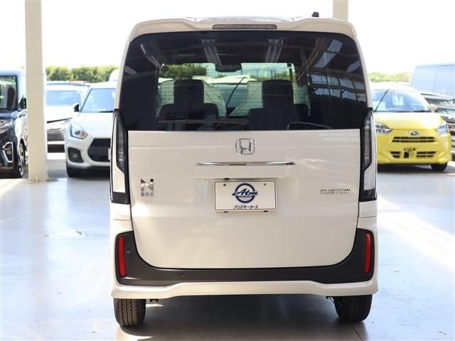 HONDA N BOX CUSTOM 2025 Image 31