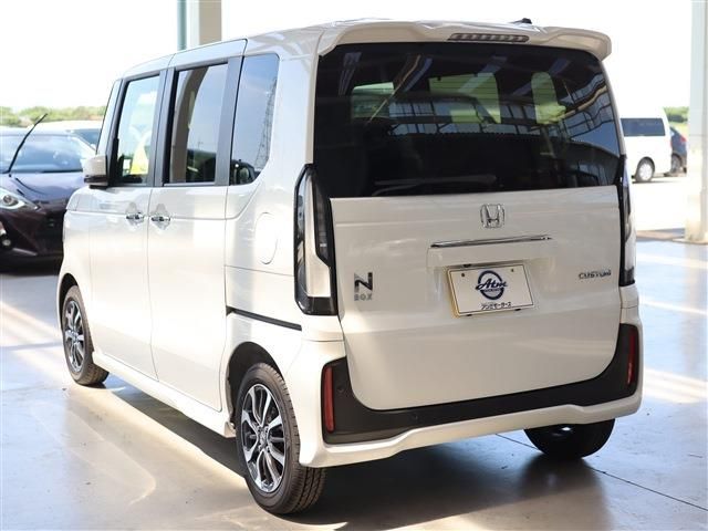 HONDA N BOX CUSTOM 2025 Image 31