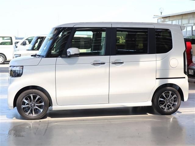 HONDA N BOX CUSTOM 2025 Image 31