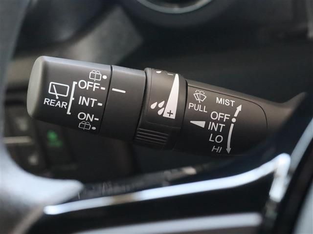 HONDA N BOX CUSTOM 2025 Image 31