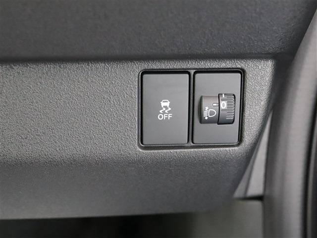 HONDA N BOX CUSTOM 2025 Image 31