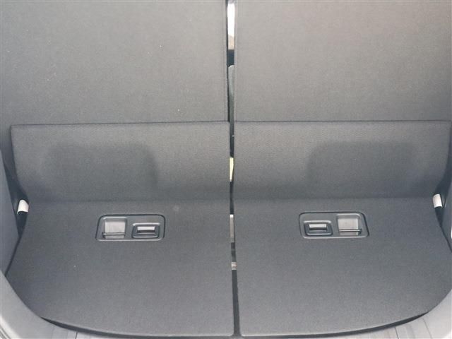 HONDA N BOX CUSTOM 2025 Image 31