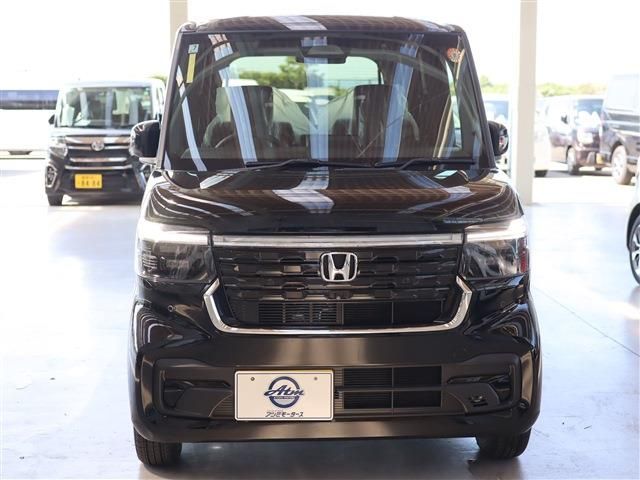 HONDA N BOX CUSTOM 2025 Image 31