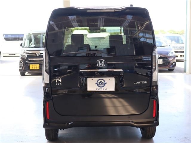 HONDA N BOX CUSTOM 2025 Image 31
