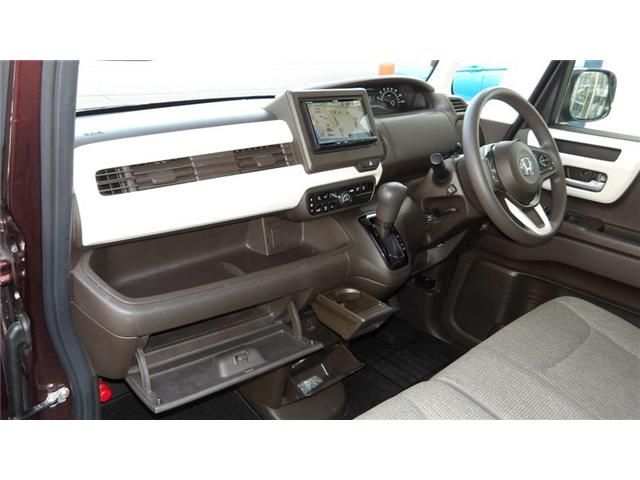 HONDA N BOX 2021 Image 31