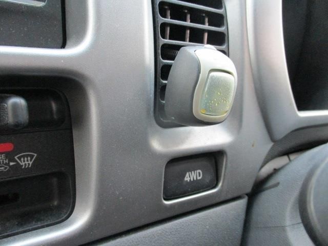 DAIHATSU HIJET DECKVAN 4WD 2016 Image 31