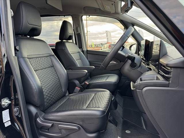 NISSAN SERENA  WG 2023 Image 31