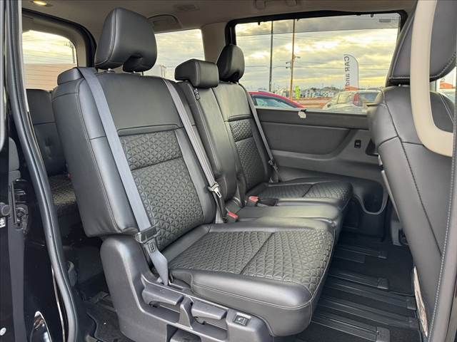 NISSAN SERENA  WG 2023 Image 31