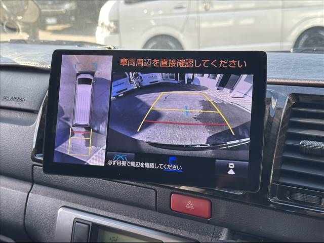 TOYOTA HIACE VAN 4WD 2022 Image 31