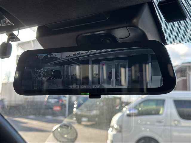 TOYOTA HIACE VAN 4WD 2022 Image 31