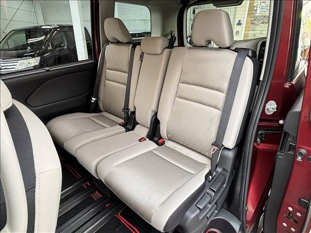 NISSAN SERENA  S-HYBRID 2017 Image 31