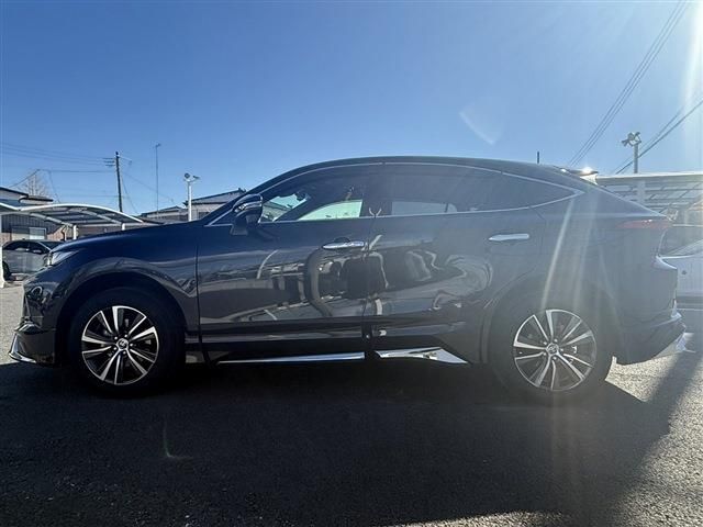 TOYOTA HARRIER HYBRID 2021 Image 31