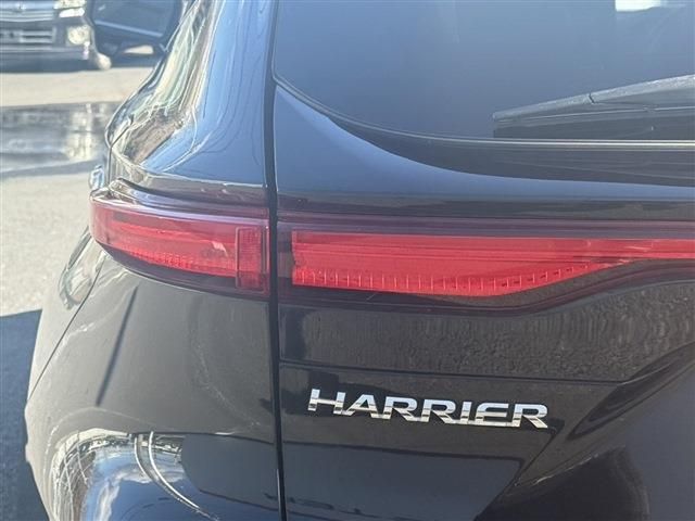 TOYOTA HARRIER HYBRID 2021 Image 31