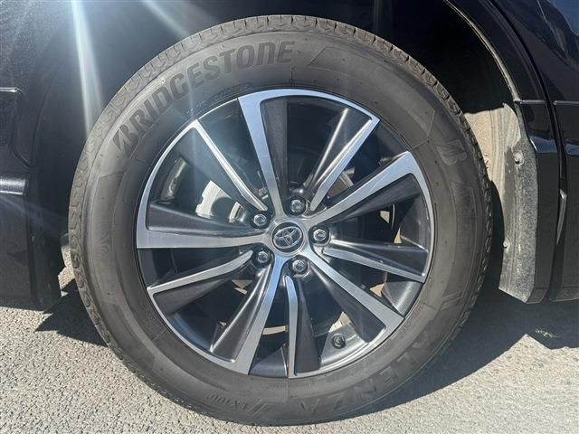 TOYOTA HARRIER HYBRID 2021 Image 31