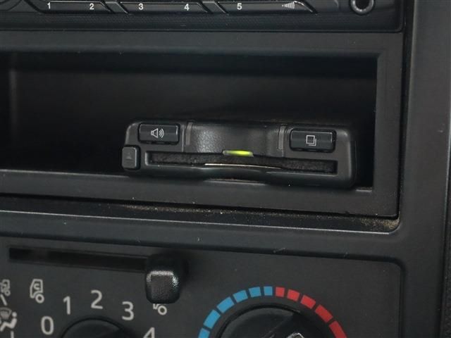 HINO DUTRO 2020 Image 31