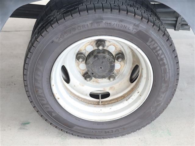 HINO DUTRO 2020 Image 31