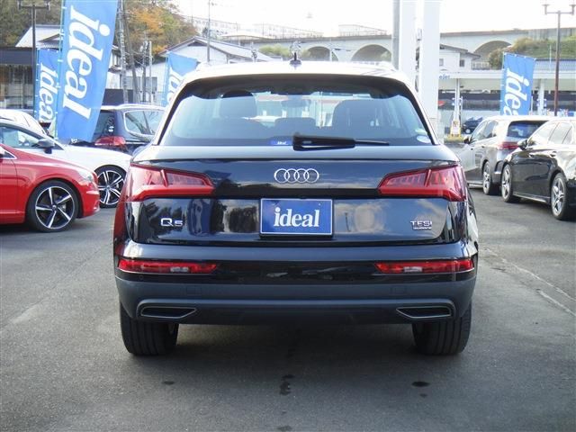 AUDI Q5 2018 Image 31
