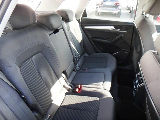 AUDI Q5 2018 Image 31