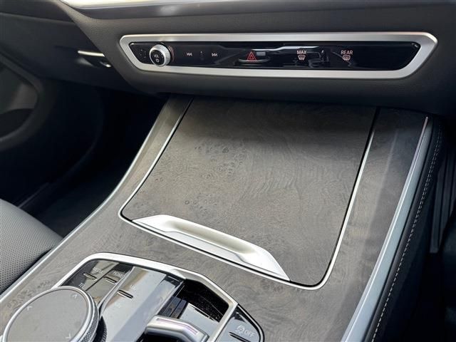 BMW X5 2024 Image 31