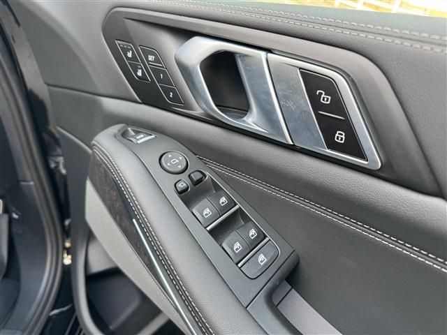 BMW X5 2024 Image 31