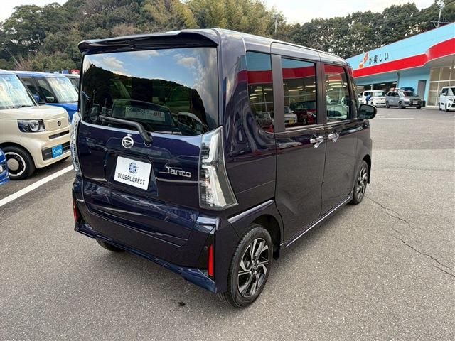 DAIHATSU TANTO CUSTOM 2023 Image 31