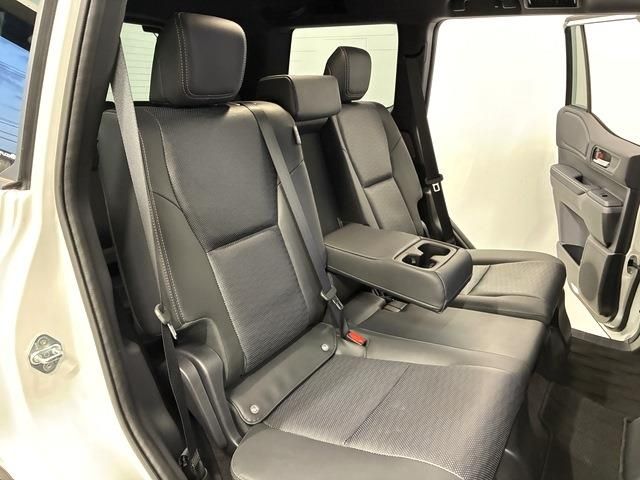 TOYOTA LANDCRUISER 250 2024 Image 31