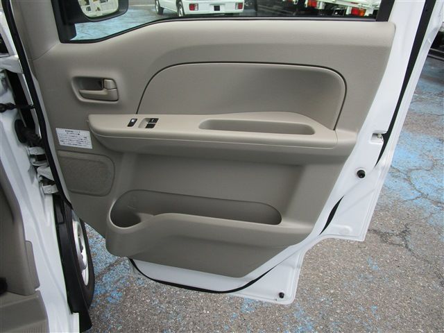 NISSAN NV100 CLIPPER 2021 Image 31