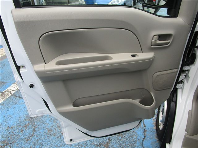 NISSAN NV100 CLIPPER 2021 Image 31