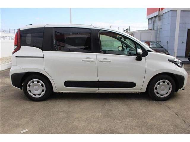 TOYOTA SIENTA 2023 Image 31