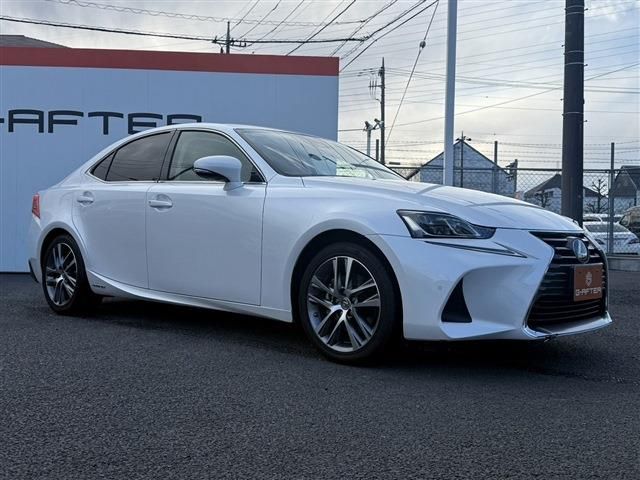 TOYOTA LEXUS IS300H 2016 Image 31