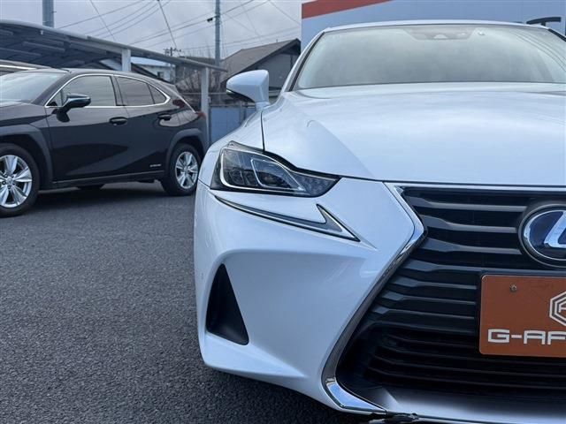 TOYOTA LEXUS IS300H 2016 Image 31