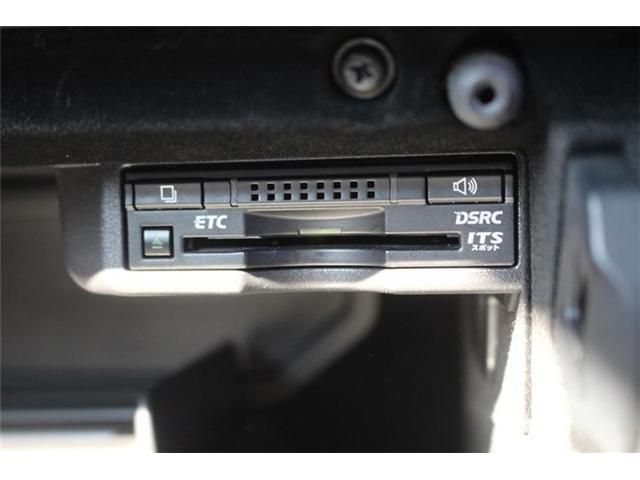 TOYOTA LEXUS RC300H 2016 Image 31