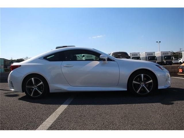 TOYOTA LEXUS RC300H 2016 Image 31