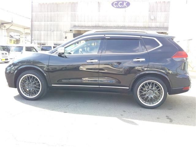 NISSAN X-TRAIL 2WD 2019 Image 31