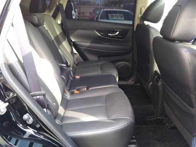 NISSAN X-TRAIL 2WD 2019 Image 31