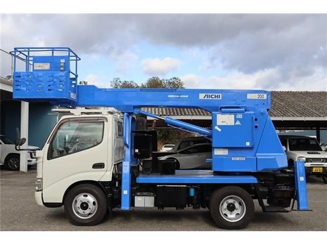 HINO DUTRO 2005 Image 31