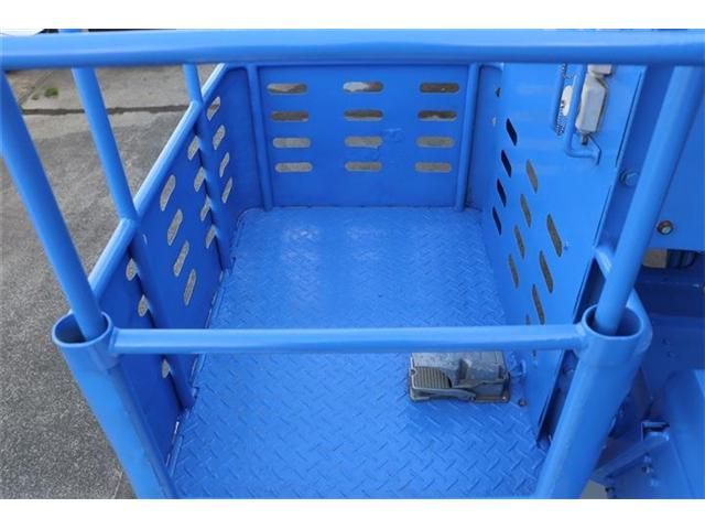 HINO DUTRO 2005 Image 31