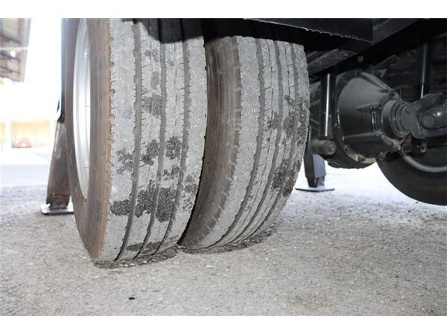 HINO DUTRO 2005 Image 31