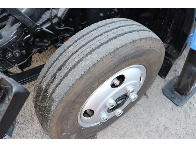 HINO DUTRO 2005 Image 31