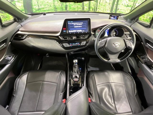 TOYOTA C-HR 2018 Image 31