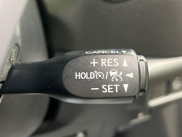 TOYOTA C-HR 2018 Image 31