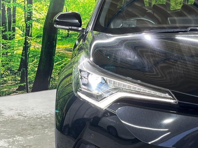 TOYOTA C-HR 2018 Image 31