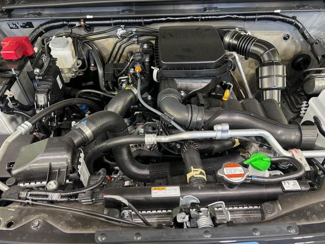 SUZUKI JIMNY 4WD 2025 Image 31