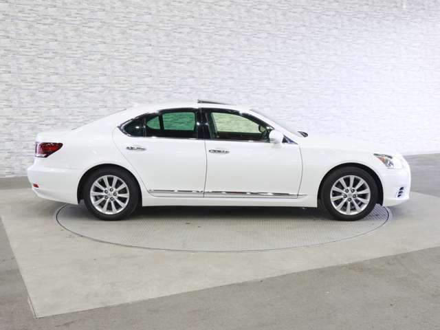 TOYOTA LEXUS LS460 2013 Image 31