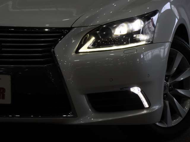 TOYOTA LEXUS LS460 2013 Image 31