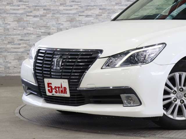 TOYOTA CROWN SEDAN 2015 Image 31