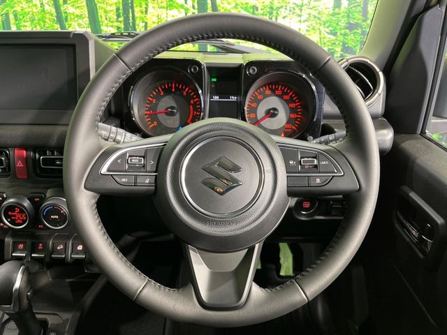 SUZUKI JIMNY NOMADE 2025 Image 31