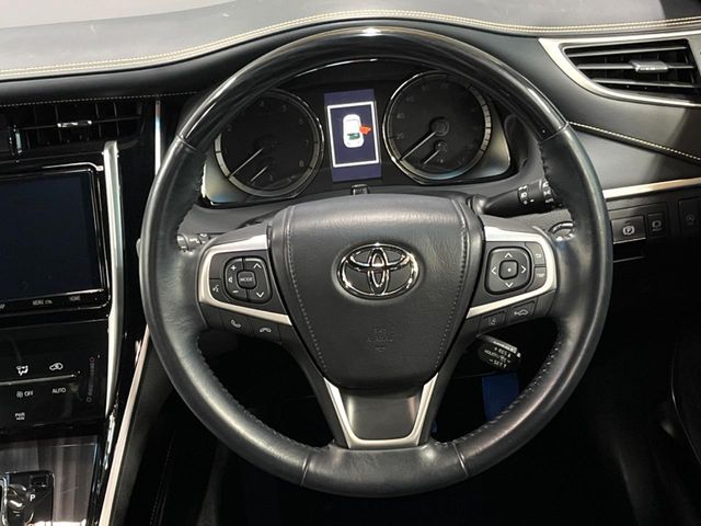 TOYOTA HARRIER 2WD 2018 Image 31