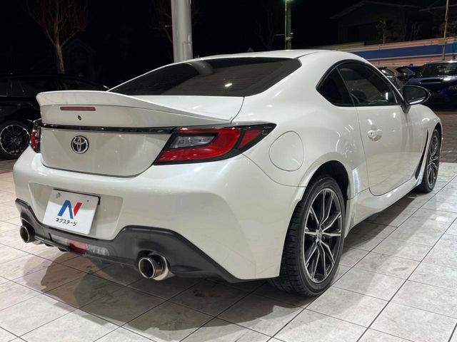 TOYOTA GR86 2021 Image 31