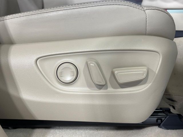 TOYOTA LANDCRUISER WAGON 2023 Image 31